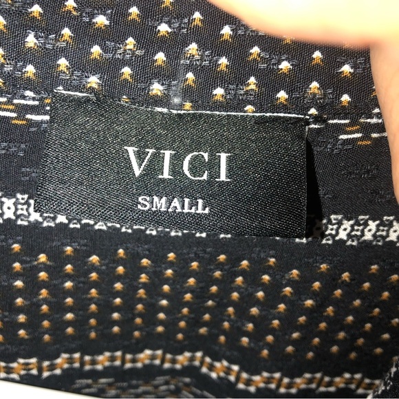 VICI Shirtwaist Tie-front Rayon Dress. Size Small. - Picture 3 of 13